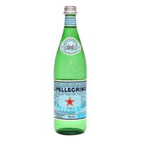 Agua Mineral Natural con Gas San Pellegrino Botella 750 ml