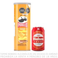 Papas Pringles Queso 109g + Cerveza Mahou Cinco Estrellas Lata 330ml